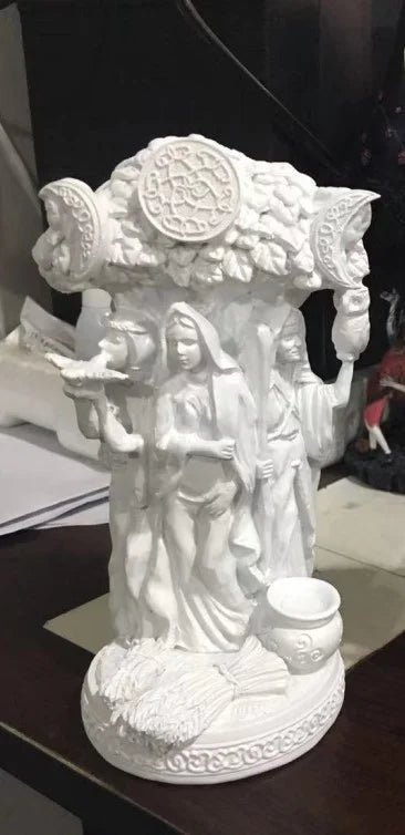 Goddess Sculpture (Hecate) - Elementsofthewitch
