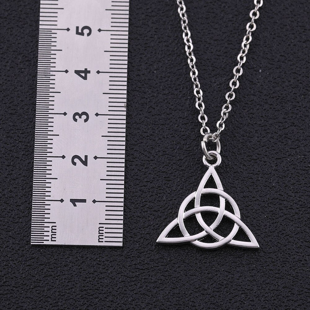 Witch Knot - Triqueta Earrings or Necklace - Elementsofthewitch