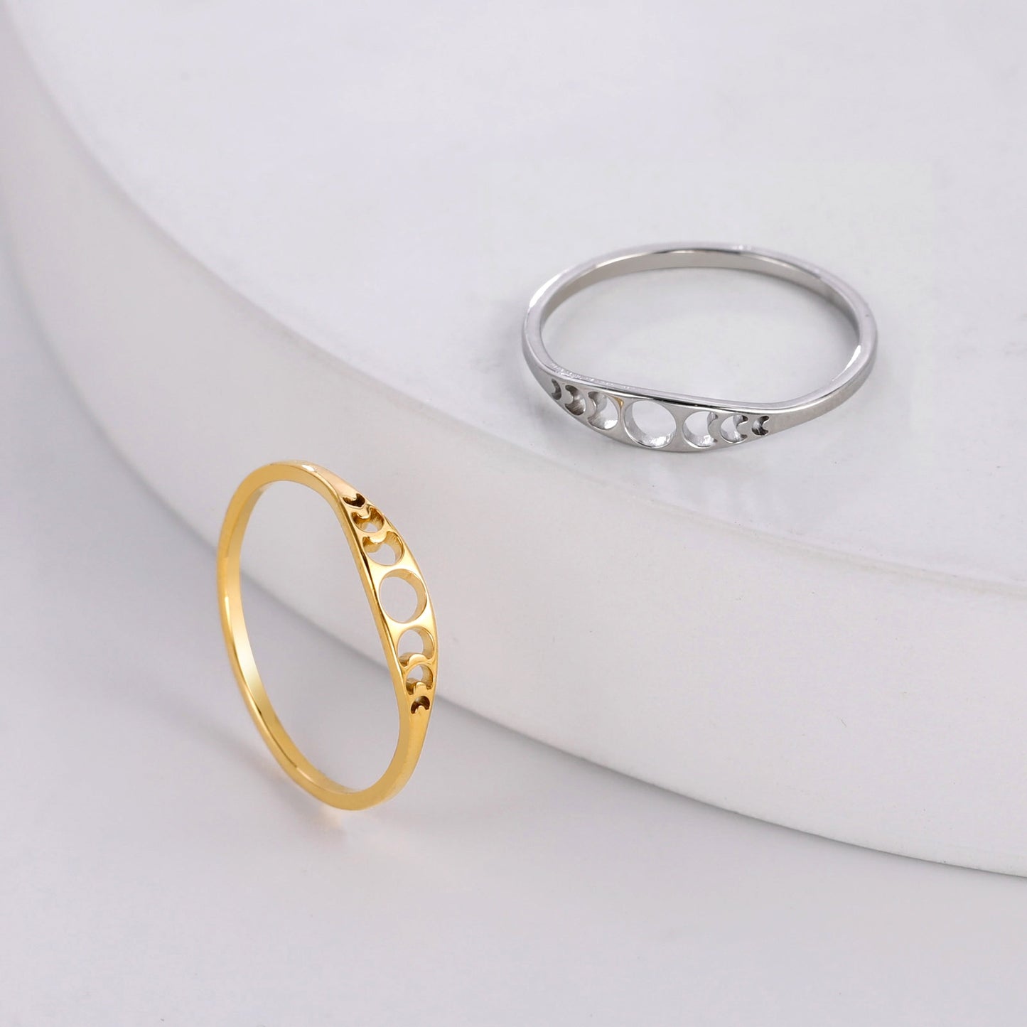 Moon Phase Ring - Elementsofthewitch