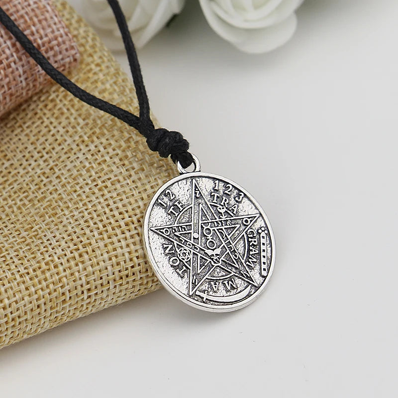 Tetragrammaton Pentacle Pentagram Pendant Charm Necklace for Men Wiccan Talisman Pagen Amulet Vintage Jewelry