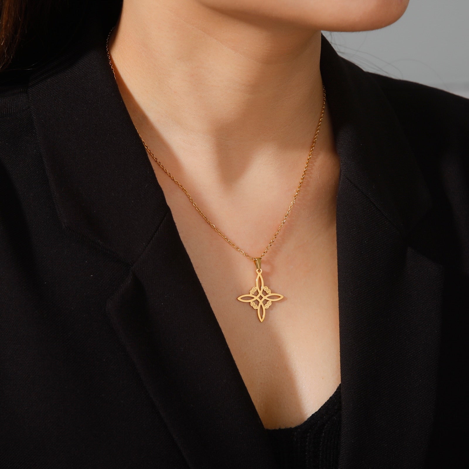 Witch Knot Necklace - Elementsofthewitch
