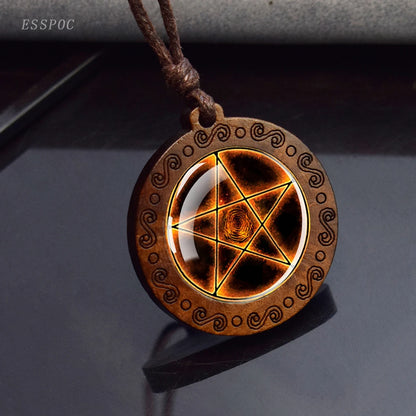 Triple Moon Goddess Glass Necklace Wood Pendant Wiccan Pentagram Necklace Vintage Magic Sign Jewelry Dropshipping