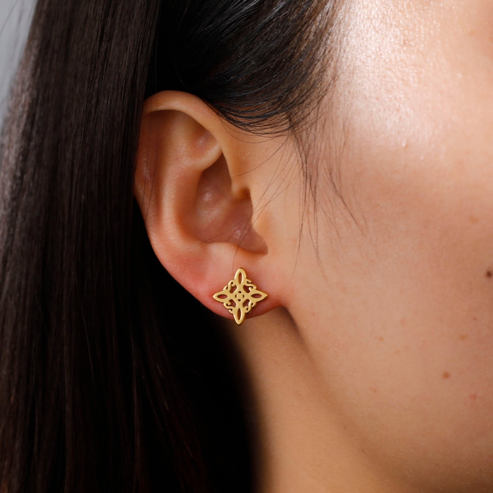 Witch Knot Stud Earrings - Elementsofthewitch