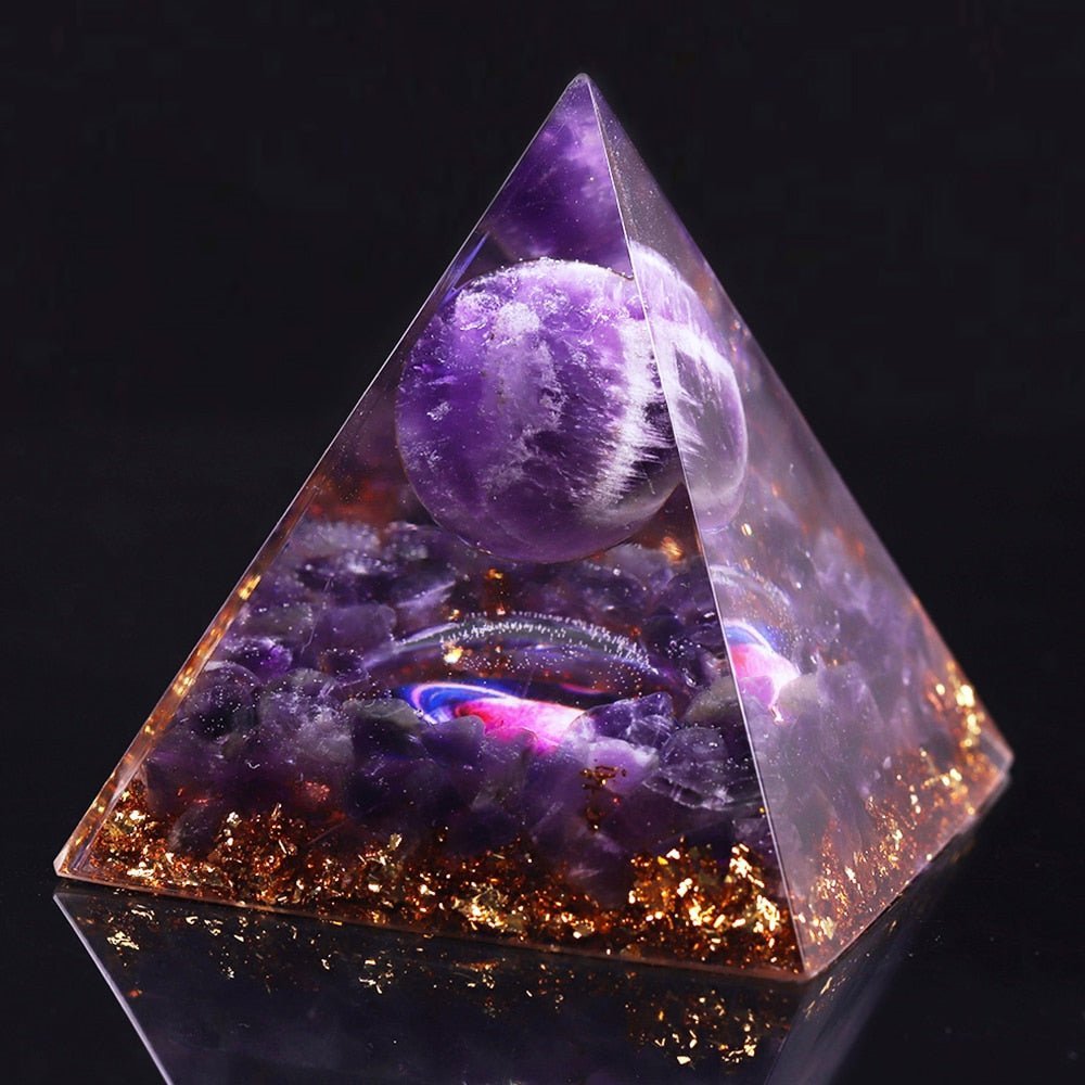 Glow In The Dark Planet Orgone Pyramid - Elementsofthewitch