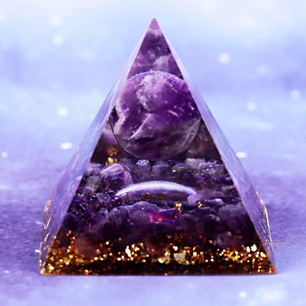 Glow In The Dark Planet Orgone Pyramid - Elementsofthewitch