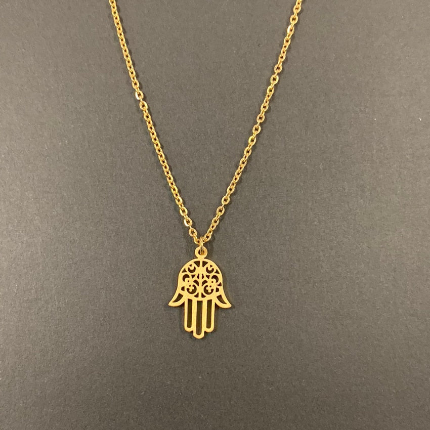 Luna Hamsa Hand Pendant Necklace - Elementsofthewitch