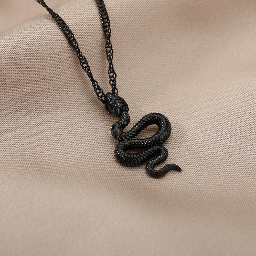 Snake Pendant Necklace - Elementsofthewitch