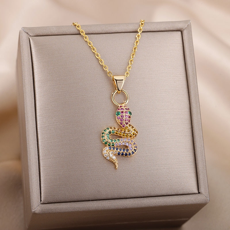 Snake Pendant Necklace - Elementsofthewitch
