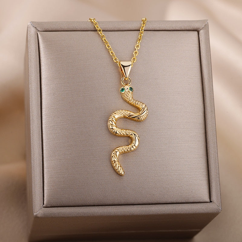 Snake Pendant Necklace - Elementsofthewitch