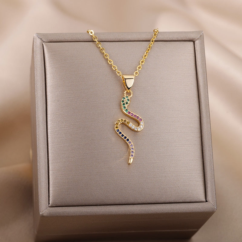 Snake Pendant Necklace - Elementsofthewitch