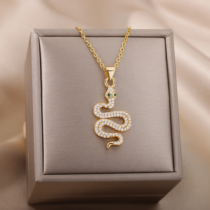 Snake Pendant Necklace - Elementsofthewitch